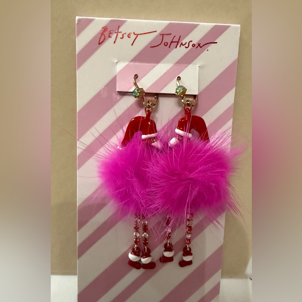 🦩Betsey Johnson Feather Flamingo Earrings